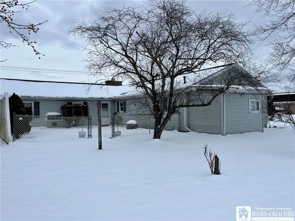 $249,000 | 2323 West Lake Road, Busti, NY 14710