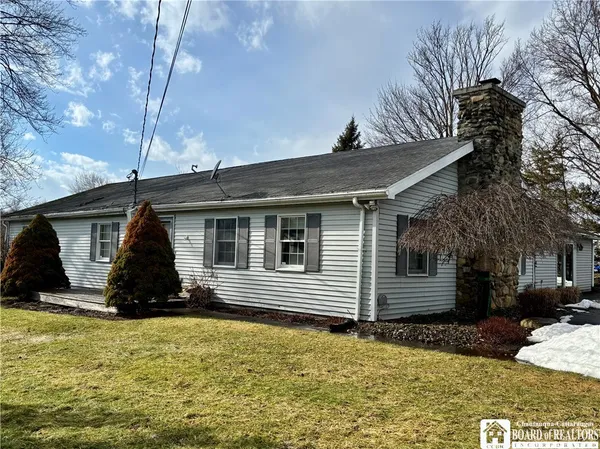 $249,000 | 2323 West Lake Road, Busti, NY 14710