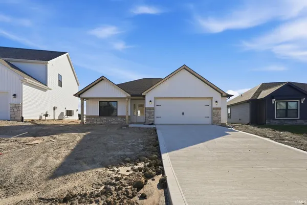 $334,900 | 988 Arthur Heights Drive, Fort Wayne, IN 46818