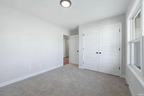 $334,900 | 988 Arthur Heights Drive, Fort Wayne, IN 46818