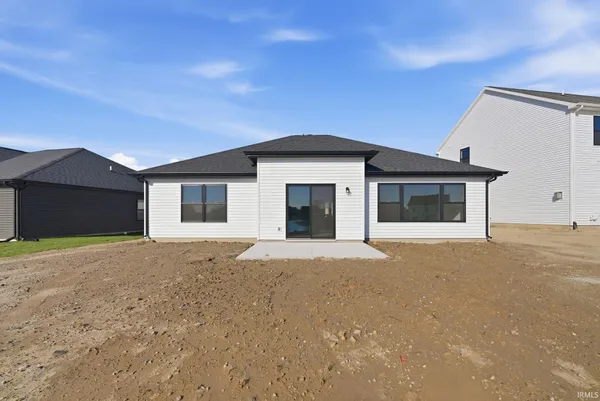 $334,900 | 988 Arthur Heights Drive, Fort Wayne, IN 46818