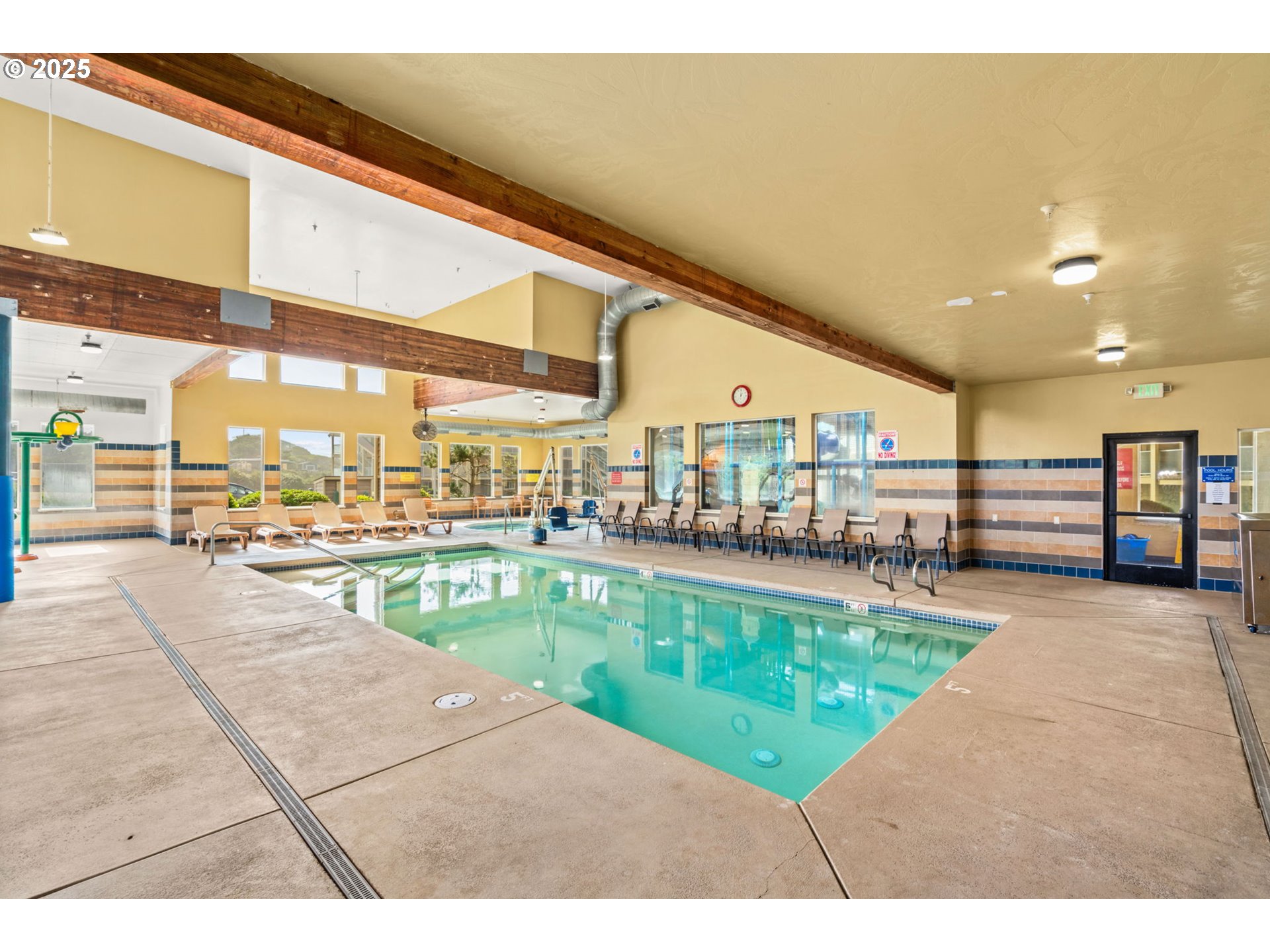 88416 1st Avenue, Unit 404 Florence, OR 97439 - Photo 27 of 35