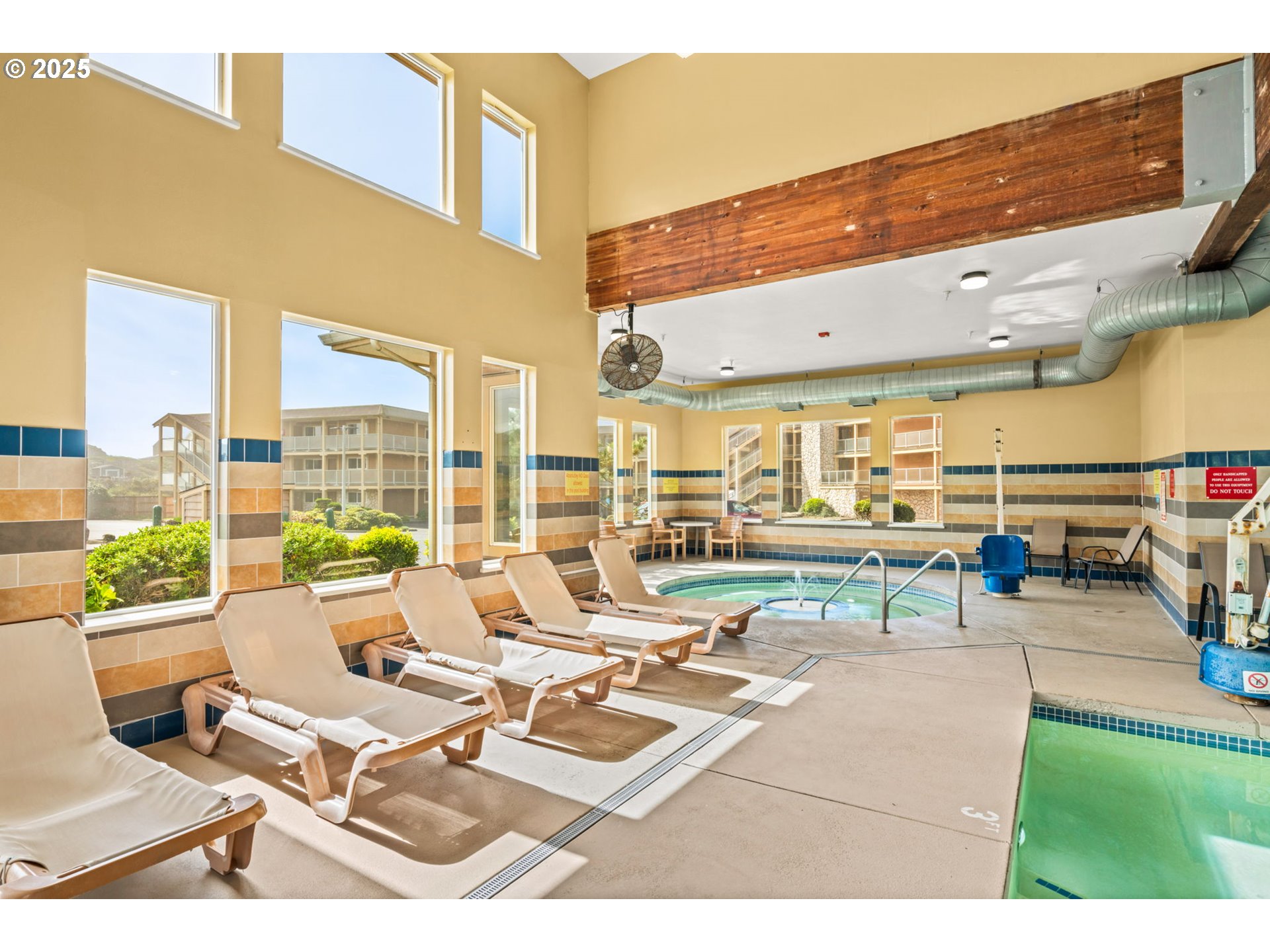 88416 1st Avenue, Unit 404 Florence, OR 97439 - Photo 28 of 35