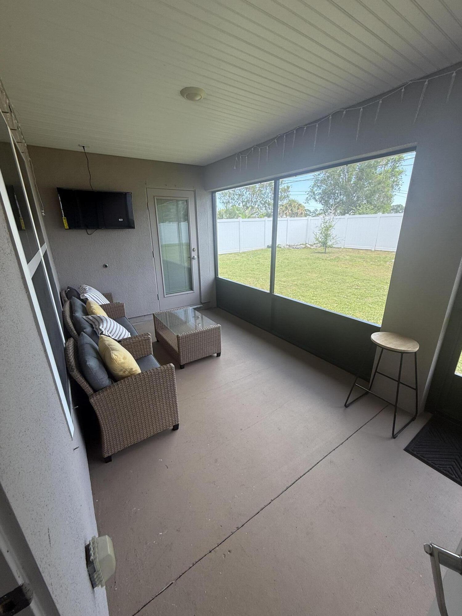 2225 Southeast Merrill Road Port St. Lucie, FL 34952 - Photo 8 of 18 IMG_5088