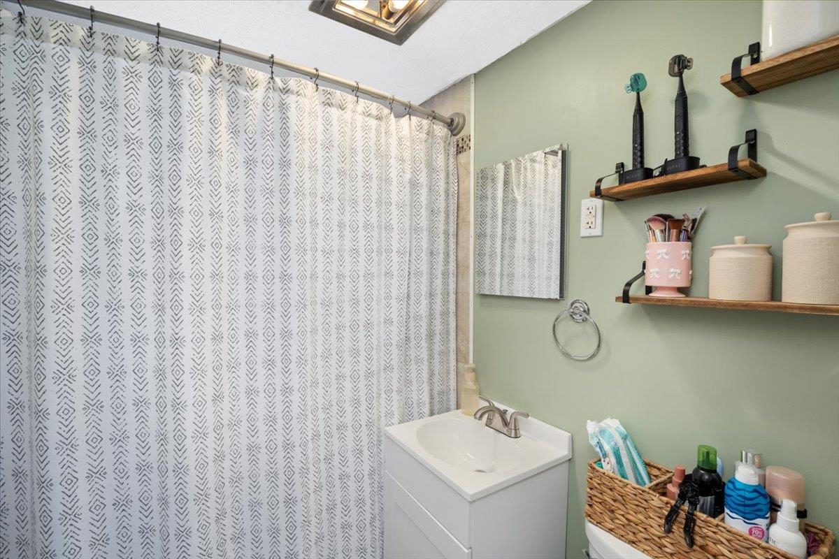 881 Franklin Highway Andover, NH 03216 - Photo 25 of 39