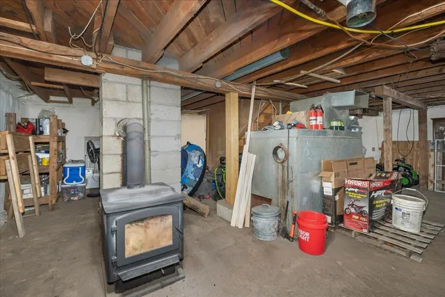 $394,900 | 881 Franklin Highway, Andover, NH 03216