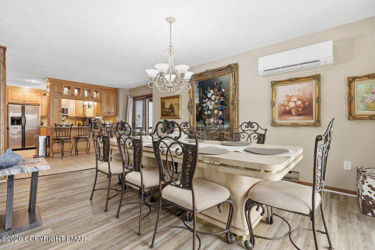 176 Manchester Drive Bushkill, PA 18324 - Photo 12 of 68 1000048598