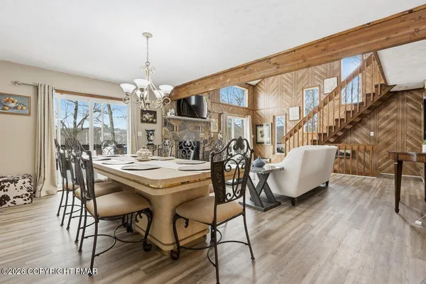 $369,000 | 176 Manchester Drive, Bushkill, PA 18324