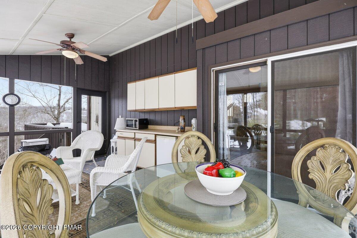 176 Manchester Drive Bushkill, PA 18324 - Photo 21 of 68 1000048607