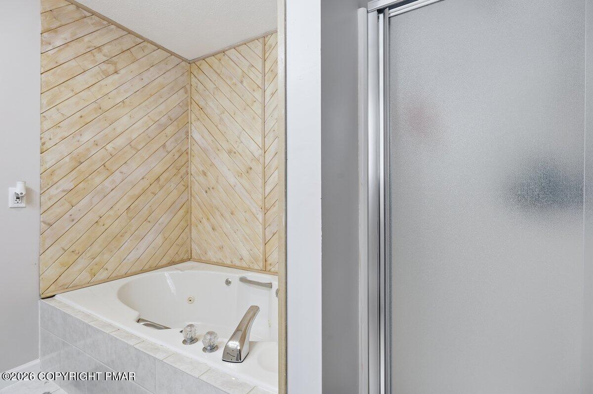 176 Manchester Drive Bushkill, PA 18324 - Photo 26 of 68 1000048614