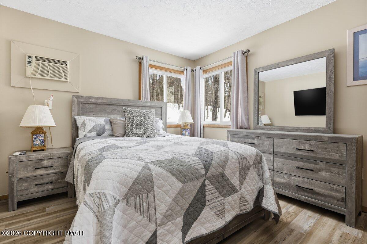 176 Manchester Drive Bushkill, PA 18324 - Photo 38 of 68 1000048624