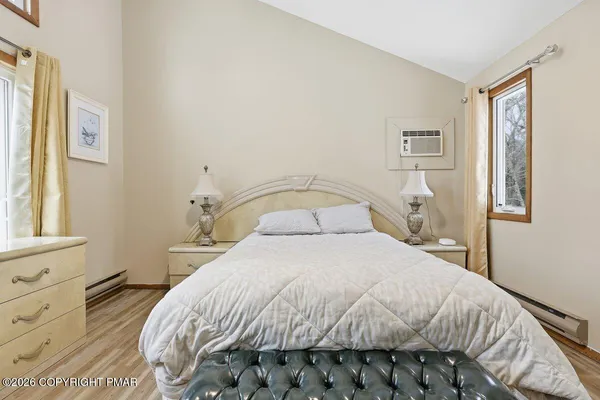 $369,000 | 176 Manchester Drive, Bushkill, PA 18324