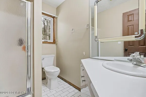 $369,000 | 176 Manchester Drive, Bushkill, PA 18324