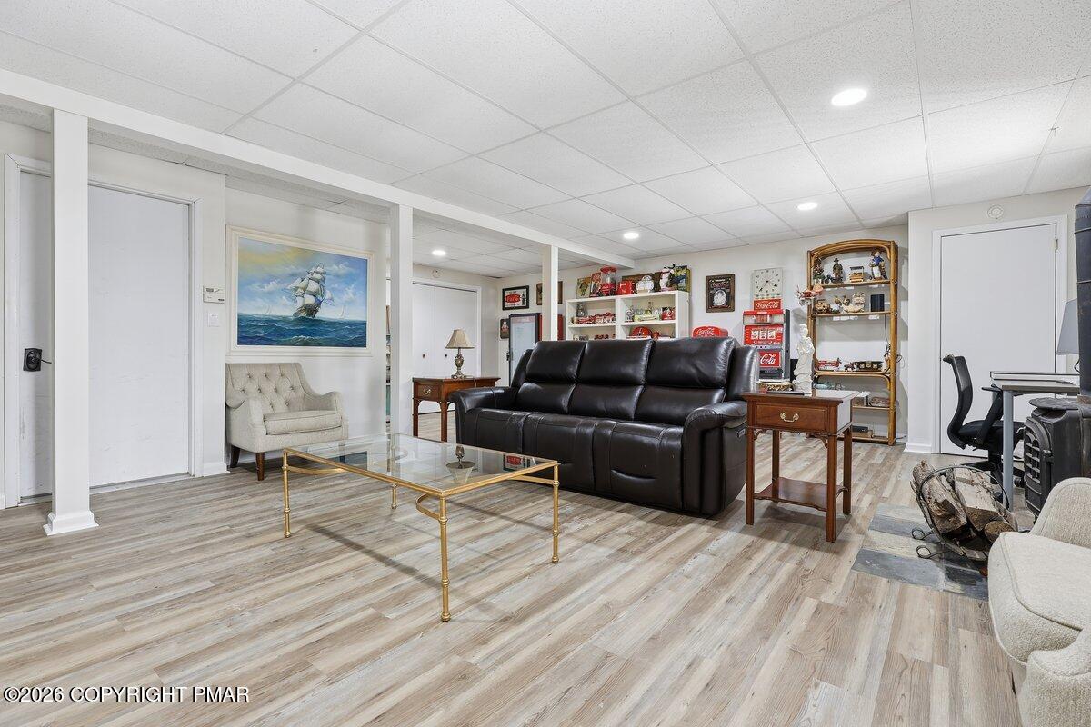 176 Manchester Drive Bushkill, PA 18324 - Photo 49 of 68 1000048634