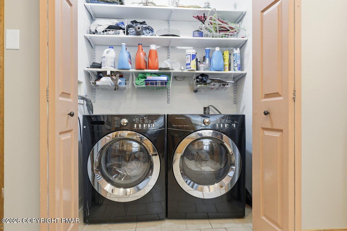 176 Manchester Drive Bushkill, PA 18324 - Photo 55 of 68 1000048645