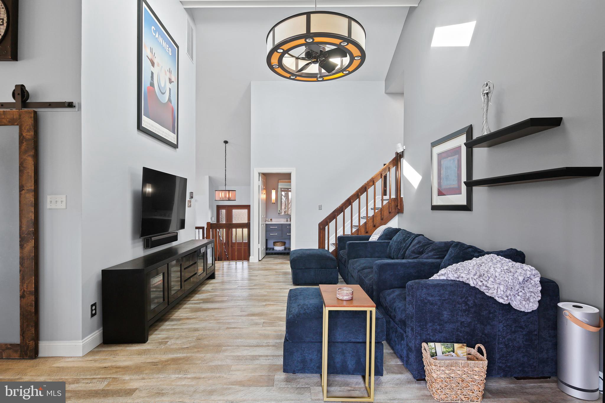 10033 Inkpen Place Ellicott City, MD 21042 - Photo 17 of 47 Family Room
