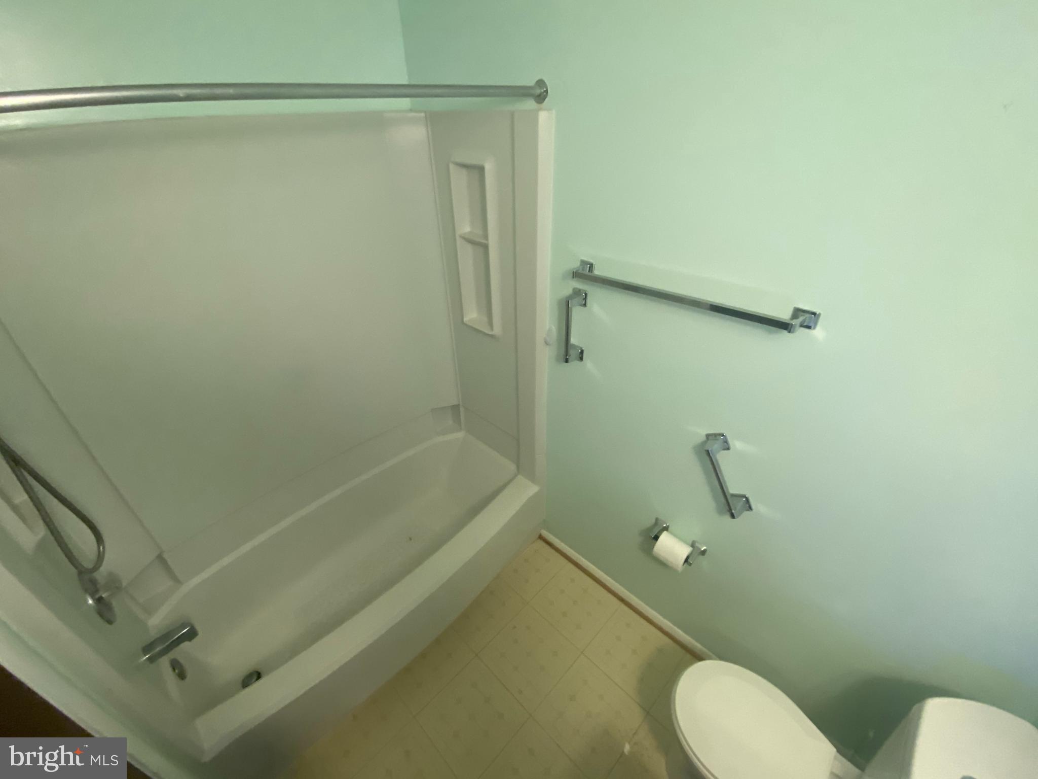 19621 Gunners Branch Road, Unit 814 Germantown, MD 20876 - Photo 22 of 27