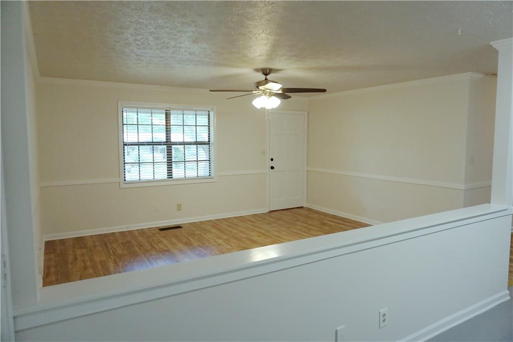 307 6th Avenue Winder, GA 30680 - Photo 4 of 15