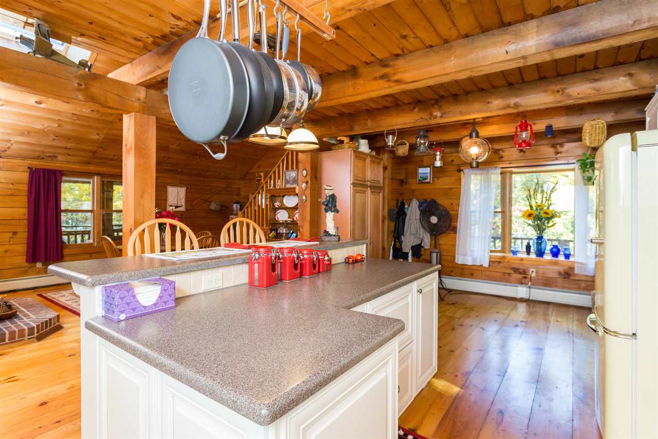 181 Brave Boat Harbor Road Kittery, ME 03905 - Photo 15 of 32 Gallery Image 15