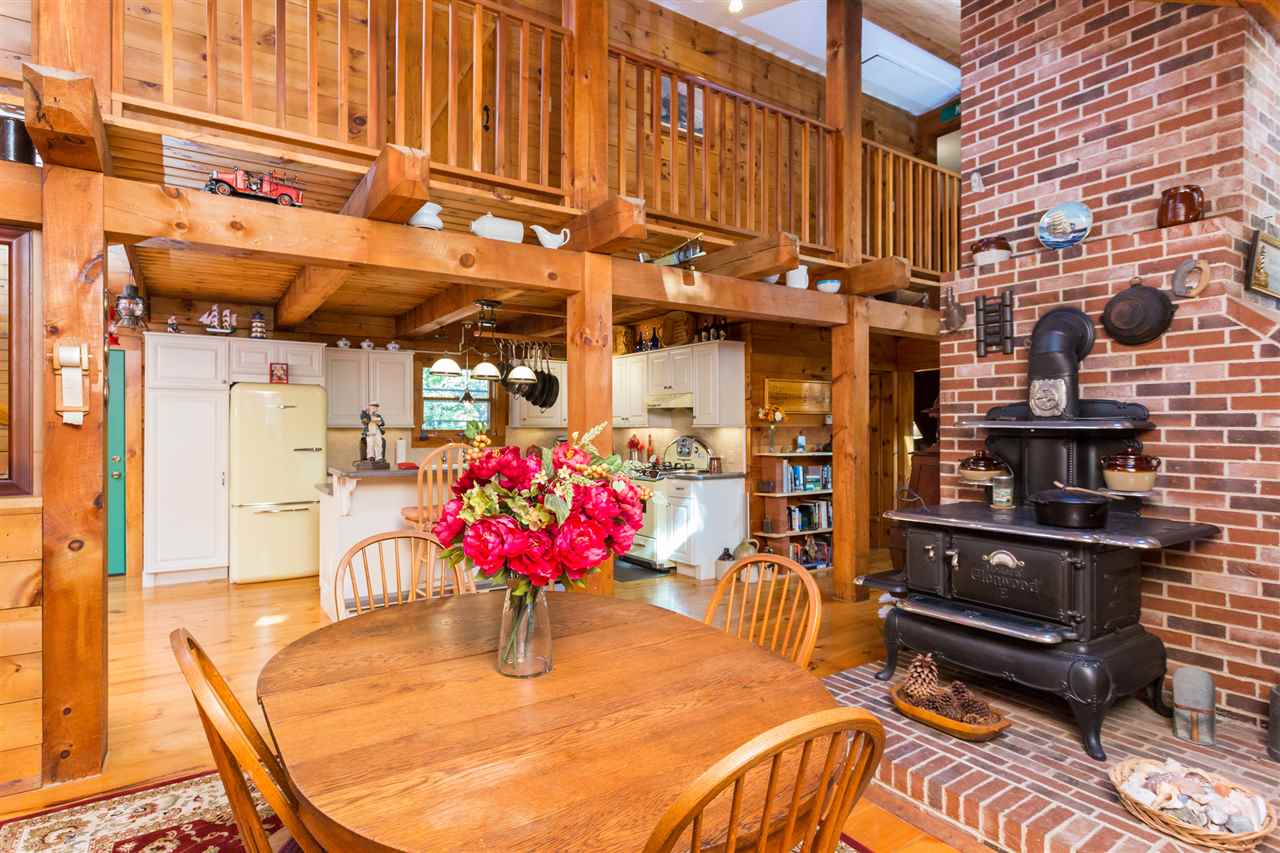 181 Brave Boat Harbor Road Kittery, ME 03905 - Photo 16 of 32 Gallery Image 16