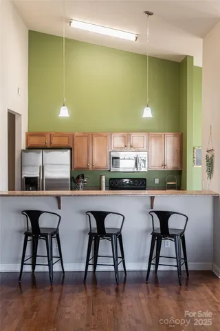 $449,000 | 32 White Fox Drive, Fletcher, NC 28732