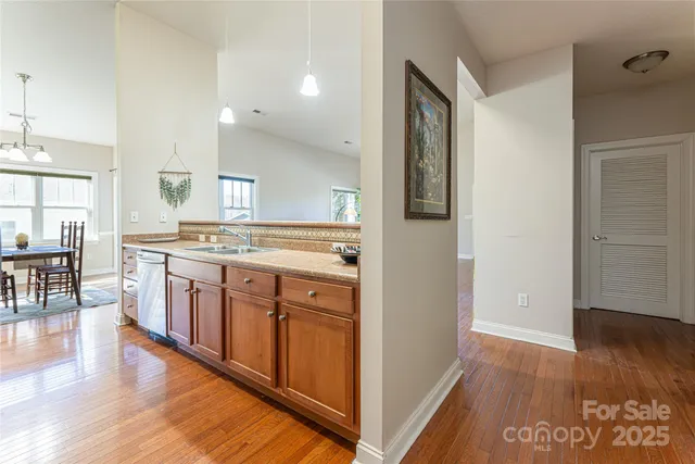 $449,000 | 32 White Fox Drive, Fletcher, NC 28732