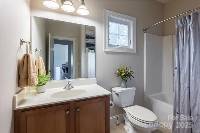 $449,000 | 32 White Fox Drive, Fletcher, NC 28732