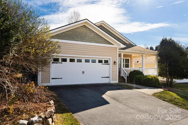 $449,000 | 32 White Fox Drive, Fletcher, NC 28732