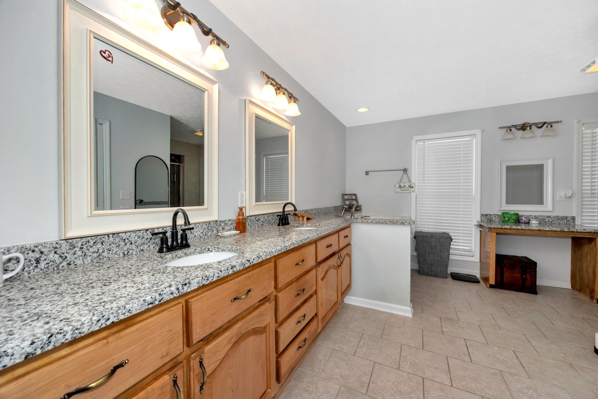 1803 Nella Drive Athens, AL 35611 - Photo 24 of 48