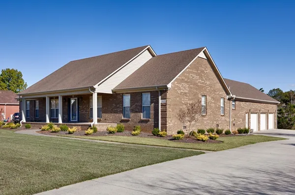 $395,000 | 1803 Nella Drive, Athens, AL 35611