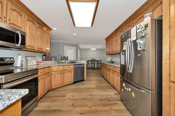 $395,000 | 1803 Nella Drive, Athens, AL 35611