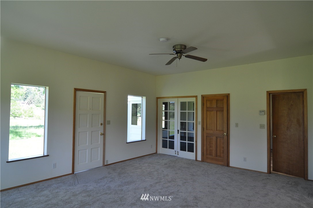 1821 Ferry Road Lopez Island, WA 98261 - Photo 10 of 17