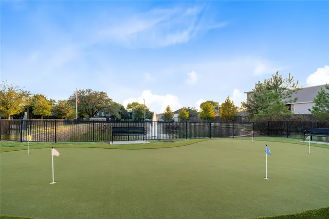 $385,817 | 6804 Westview Drive, Unit 3205, Houston, TX 77055