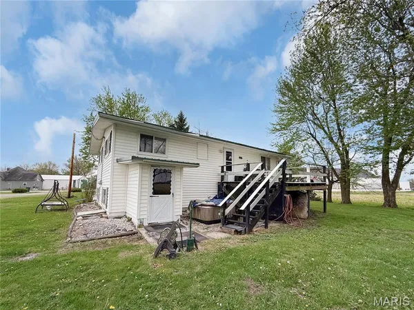 $171,000 | 405 Highway 19, Center, MO 63436
