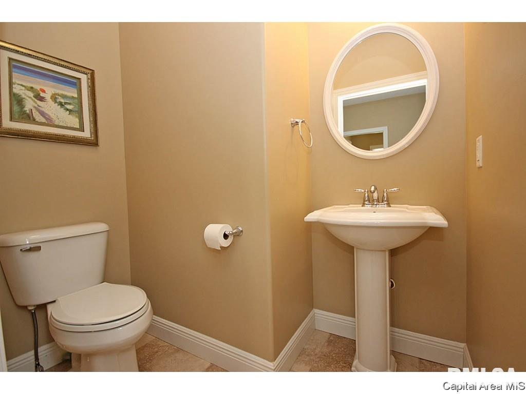 604 Catskill Drive Springfield, IL 62711 - Photo 12 of 28 Gallery Image 12