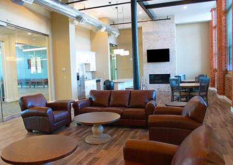 91 Main Street, Unit 264 Warren, RI 02885 - Photo 9 of 16