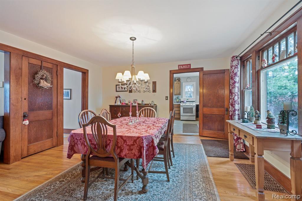 5244 Greer Road West Bloomfield, MI 48324 - Photo 19 of 41 Gallery Image 19