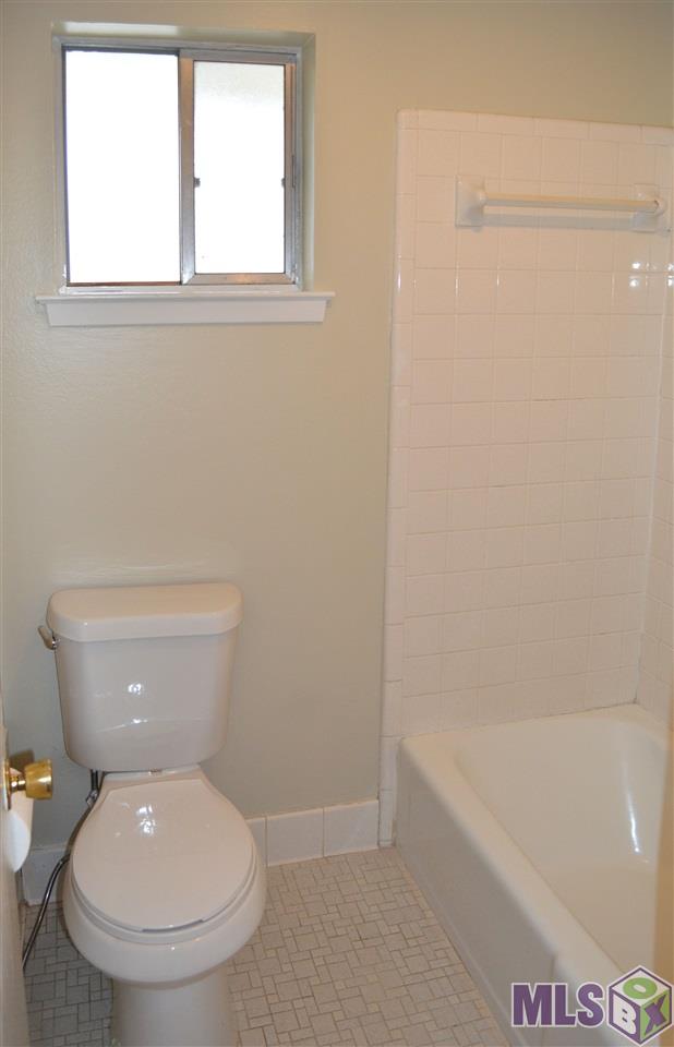 1868 Shawn Drive Baton Rouge, LA 70806 - Photo 15 of 20 Gallery Image 15