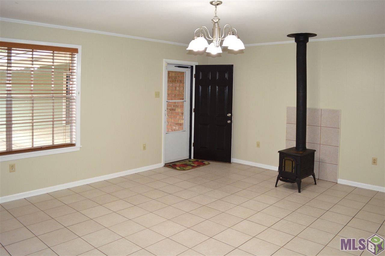 1868 Shawn Drive Baton Rouge, LA 70806 - Photo 6 of 20 Gallery Image 6