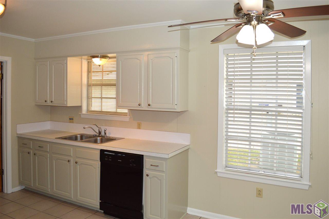 1868 Shawn Drive Baton Rouge, LA 70806 - Photo 8 of 20 Gallery Image 8