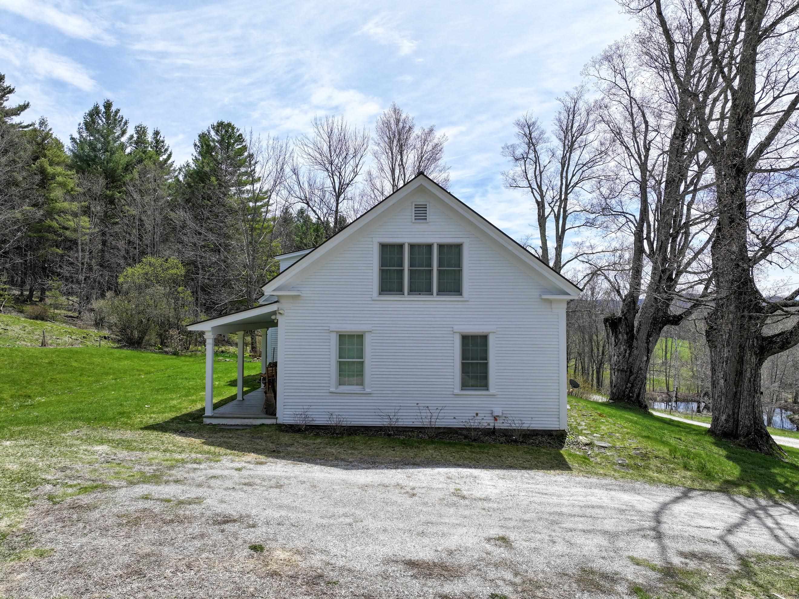 986 North Hollow Road Rochester, VT 05767 - Photo 8 of 58 Gallery Image 8
