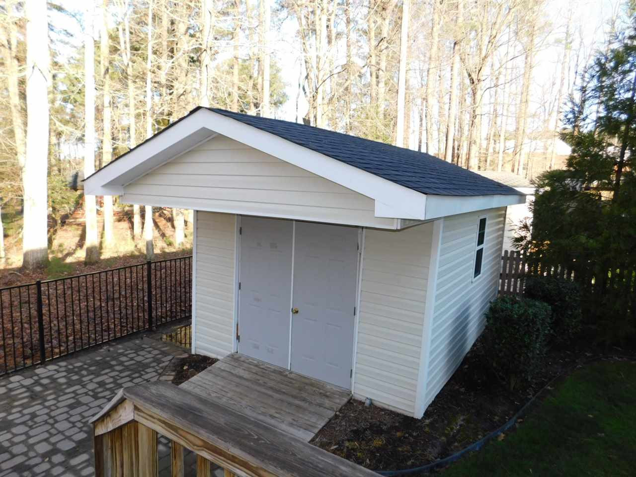 9247 Shallcross Way Raleigh, NC 27617 - Photo 21 of 25 Photo 21