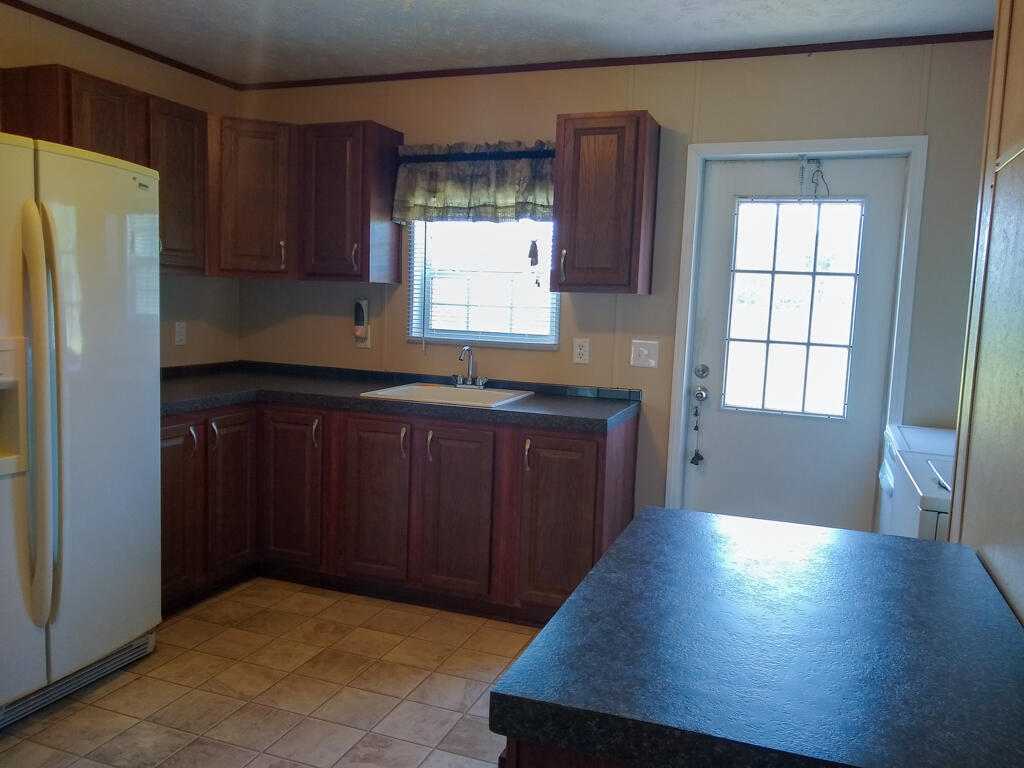 148 Graball Road Gaston, SC 29053 - Photo 13 of 16 148 grayball-8
