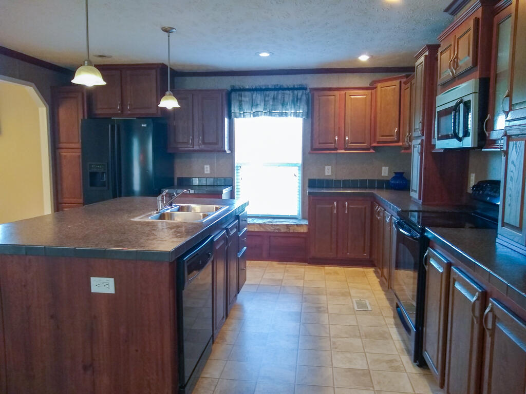 148 Graball Road Gaston, SC 29053 - Photo 8 of 16 148 grayball-25