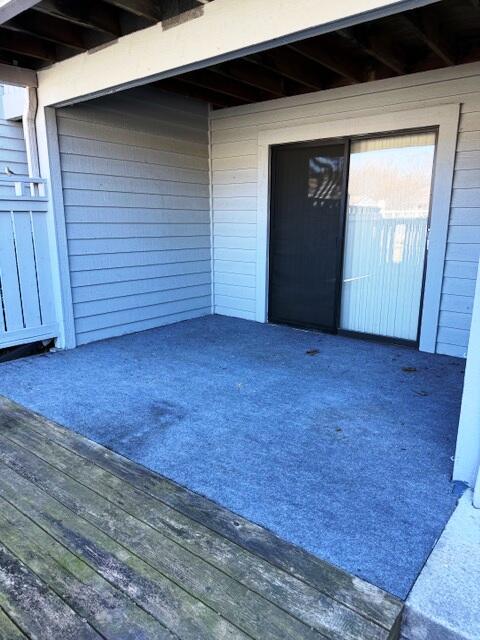 2425 Post Oak Road Salem, VA 24153 - Photo 2 of 15 IMG_7355