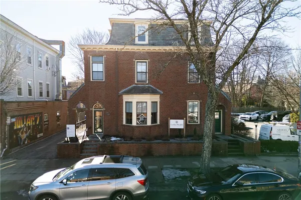 $1,650 | 322 Broadway, Unit 6, Providence, RI 02909