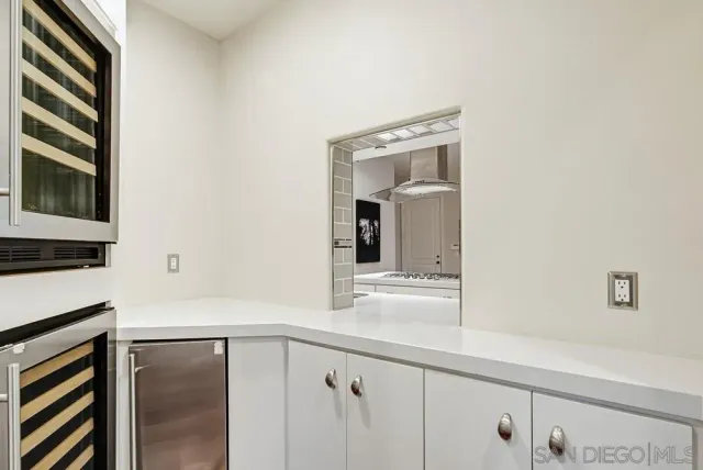 $4,250,000 | 5247 Ocean Breeze Court, San Diego, CA 92109