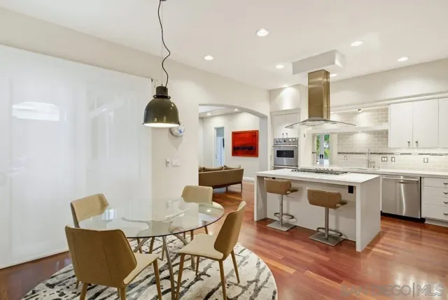 $4,250,000 | 5247 Ocean Breeze Court, San Diego, CA 92109