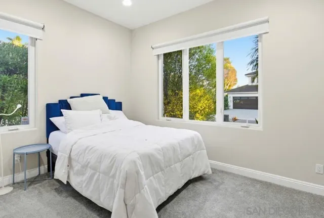 $4,250,000 | 5247 Ocean Breeze Court, San Diego, CA 92109