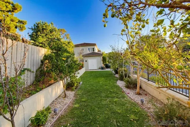 $4,250,000 | 5247 Ocean Breeze Court, San Diego, CA 92109